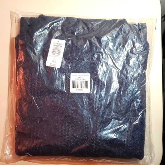 ❤NWT VINTAGE TORRID SWEATER - VEGAN CASHMERE TURTLE NECK - SUPER SOFT- PLUS SIZE - Picture 3 of 12